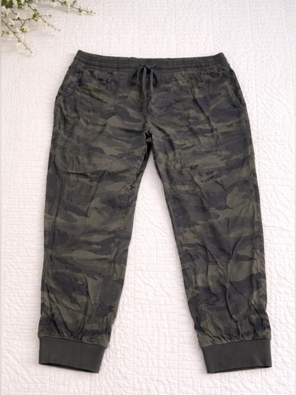 Splendid XXL Camo Joggers Drawstring Waist Tapered Leg Comfort Lounge Pants EUC